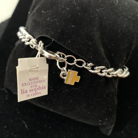 3/$20 Lia Sophia Silver/Mustard/Crystal Bracelet - Picture 5 of 9